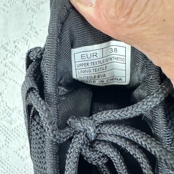 Black Feethit Slip on Running Shoes, white soles, breathable lightweight 7.5M - Picture 5 of 8